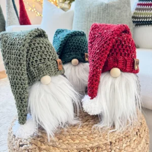 Rustic Farmhouse Holiday Gnome Crochet Pattern (PDF)