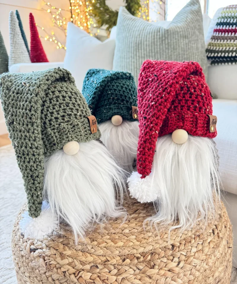 Rustic Farmhouse Holiday Gnome Crochet Pattern (PDF)