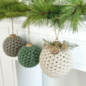 Crochet Christmas Ball Ornament Pattern 097 PDF