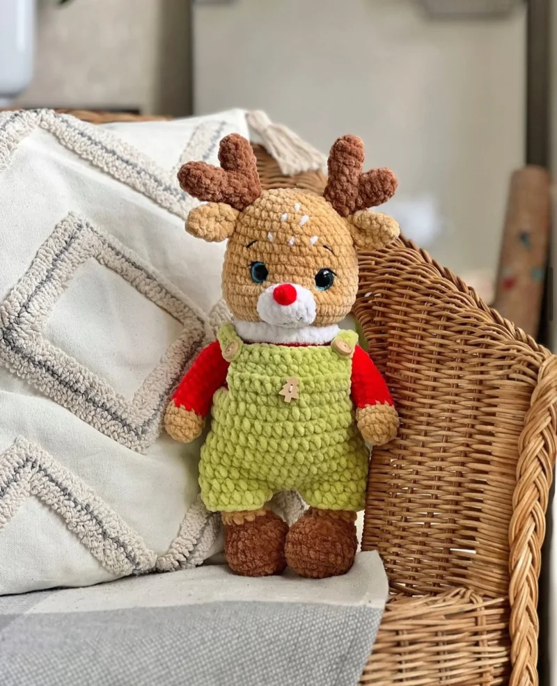 Christmas reindeer, Crochet Pattern, Deer Amigurumi, Christmas Crochet Pattern, Deer Crochet, Christmas reindeer Crocget Pattern In English